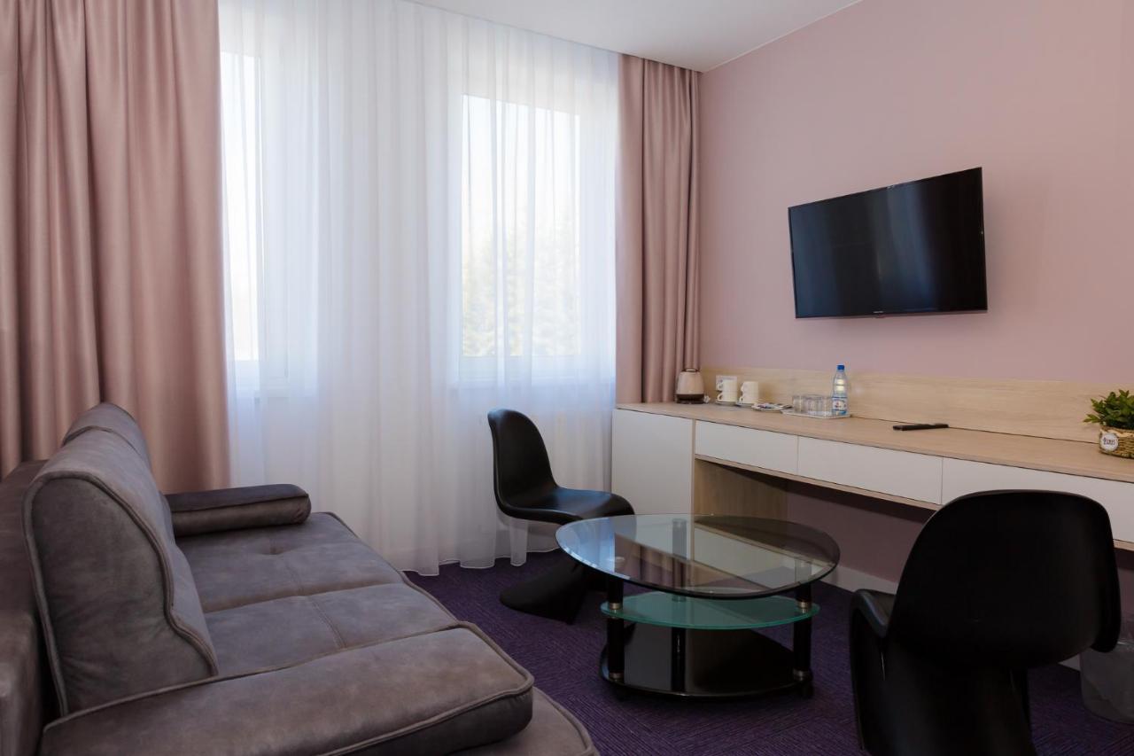 Hotel Quattro Szczecinek Exterior foto